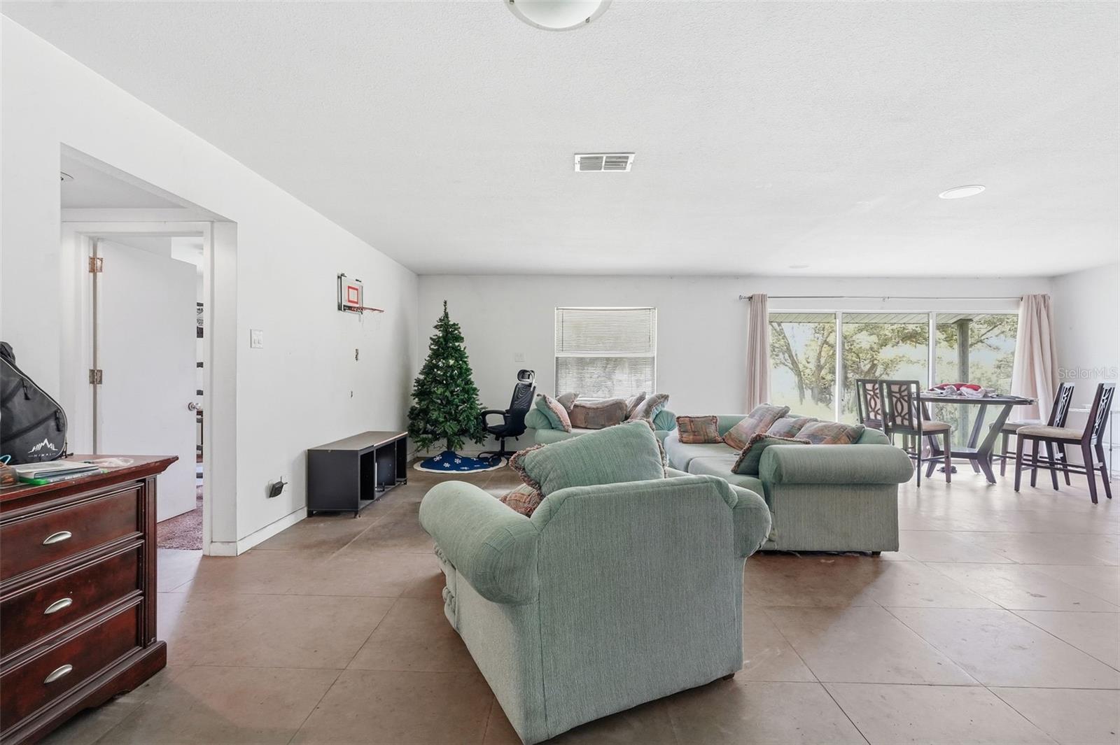 832 S PARSONS AVE, BRANDON, FL, 33511