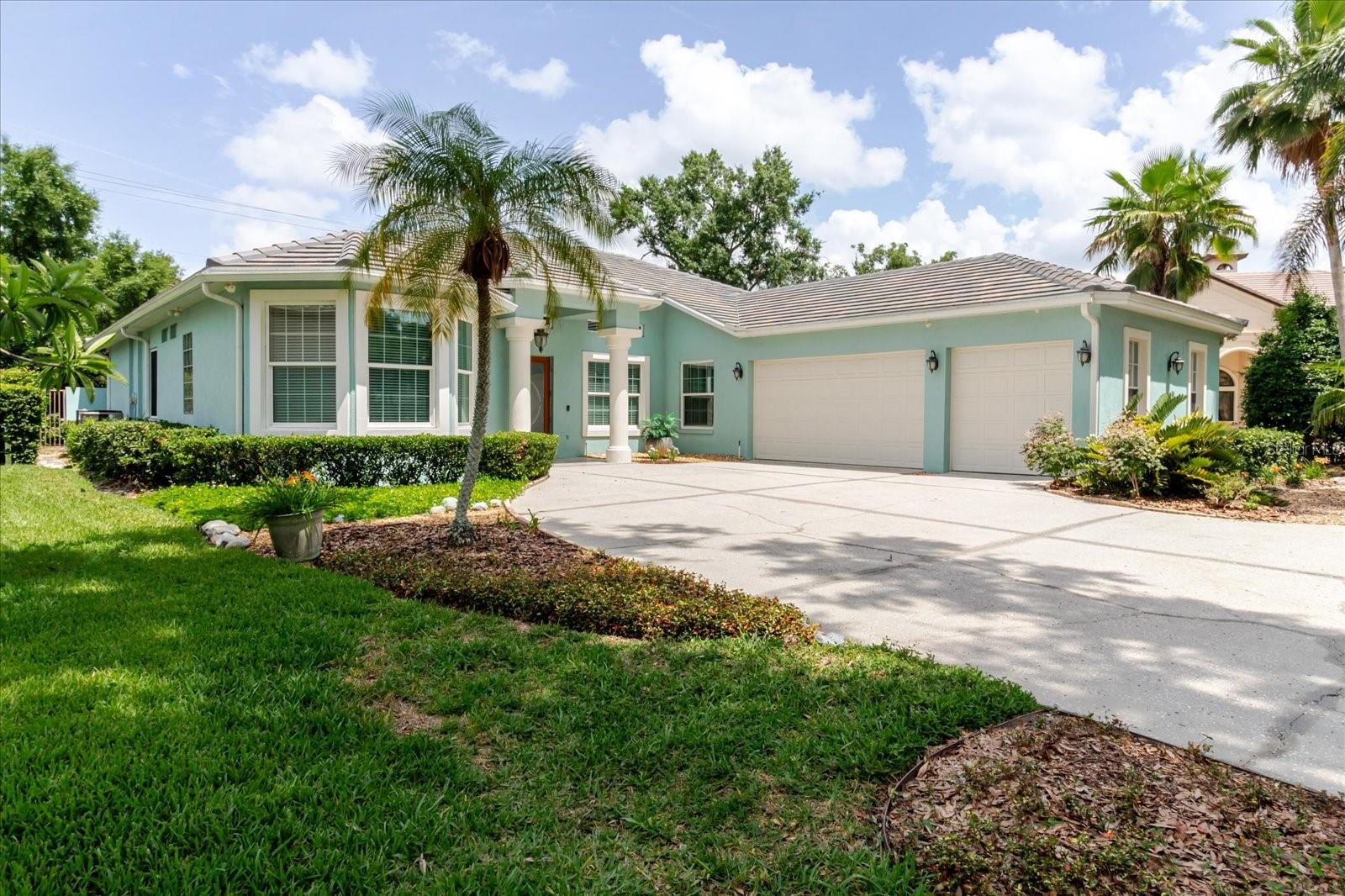 13510 WESTSHIRE DR, TAMPA, FL, 33618