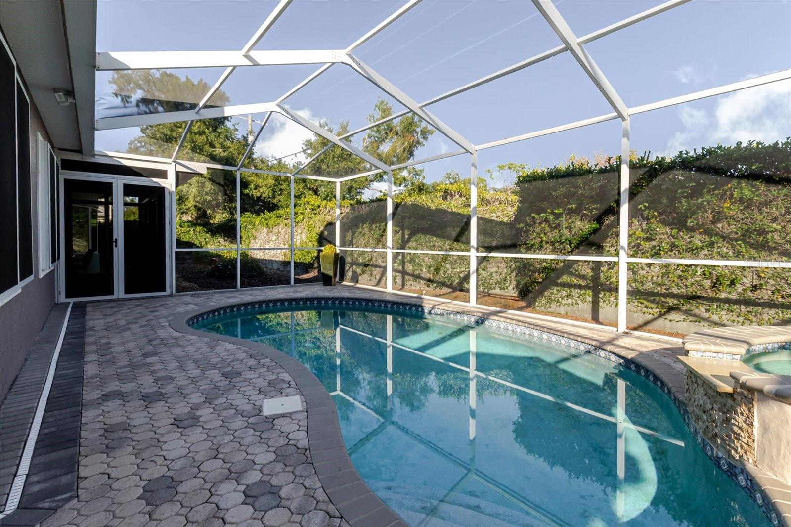 13510 WESTSHIRE DR, TAMPA, FL, 33618