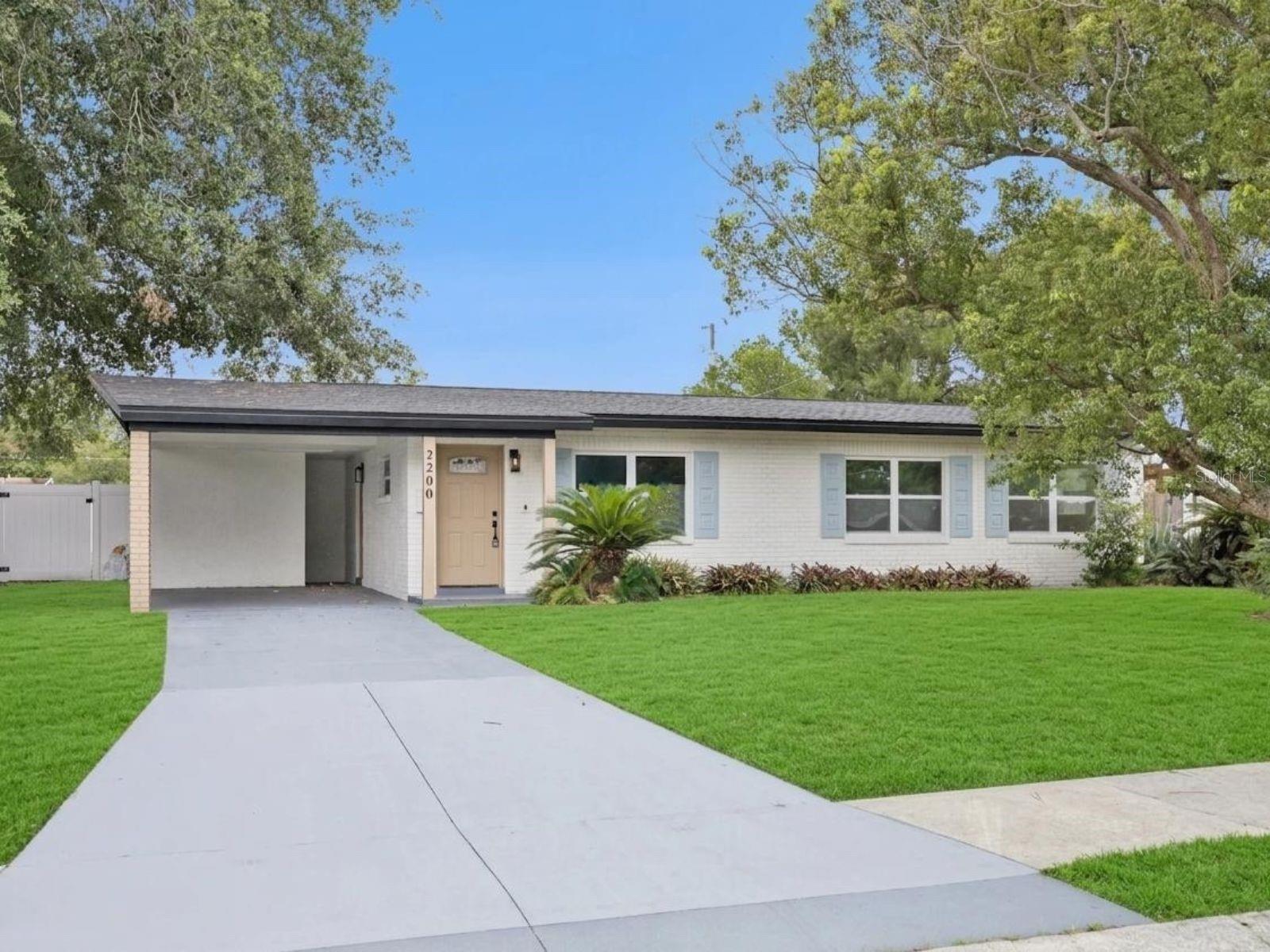 2200 MOSHER DR, ORLANDO, FL, 32810