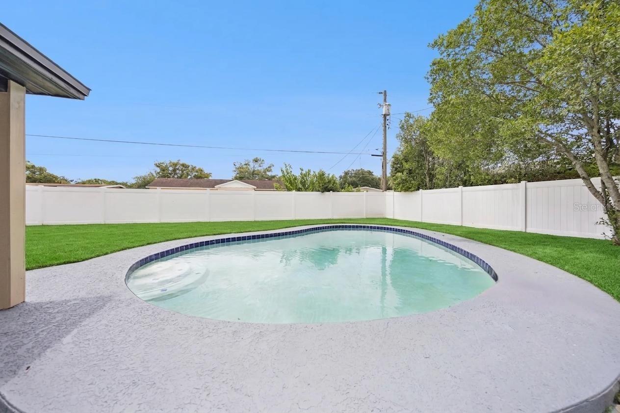 2200 MOSHER DR, ORLANDO, FL, 32810