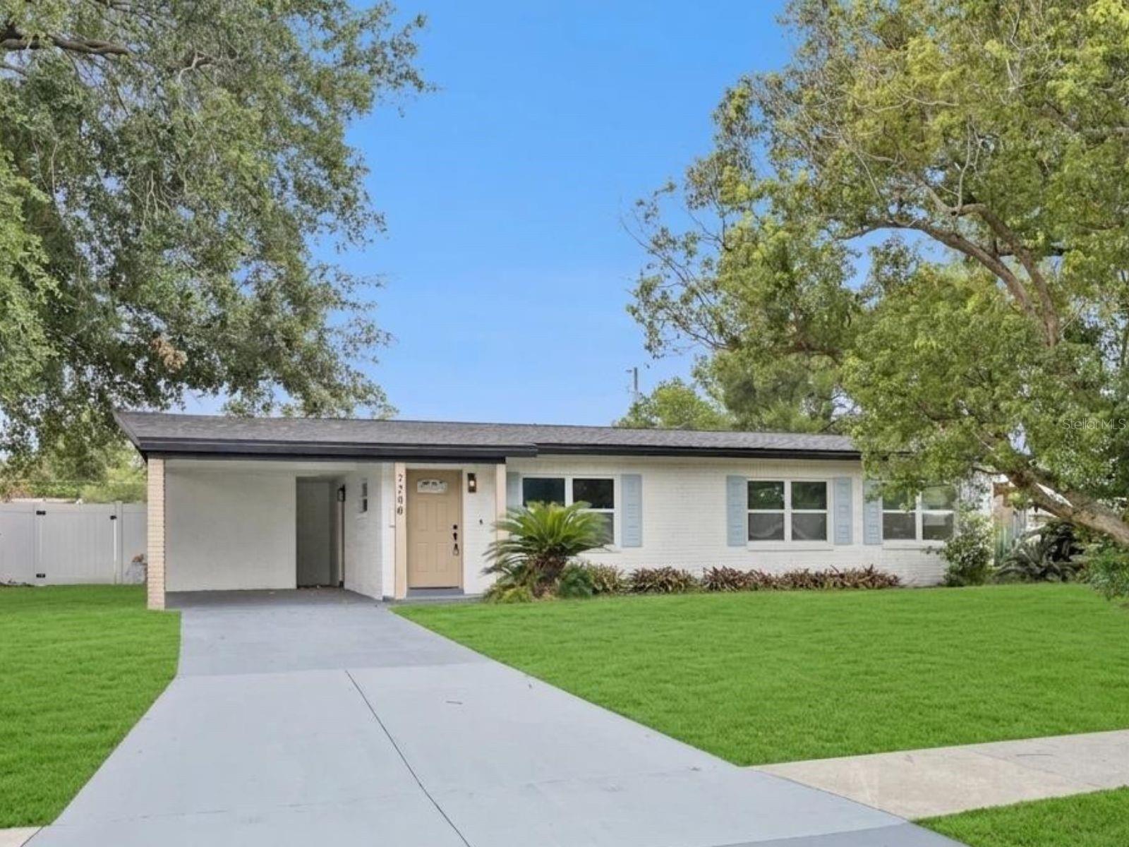 2200 MOSHER DR, ORLANDO, FL, 32810