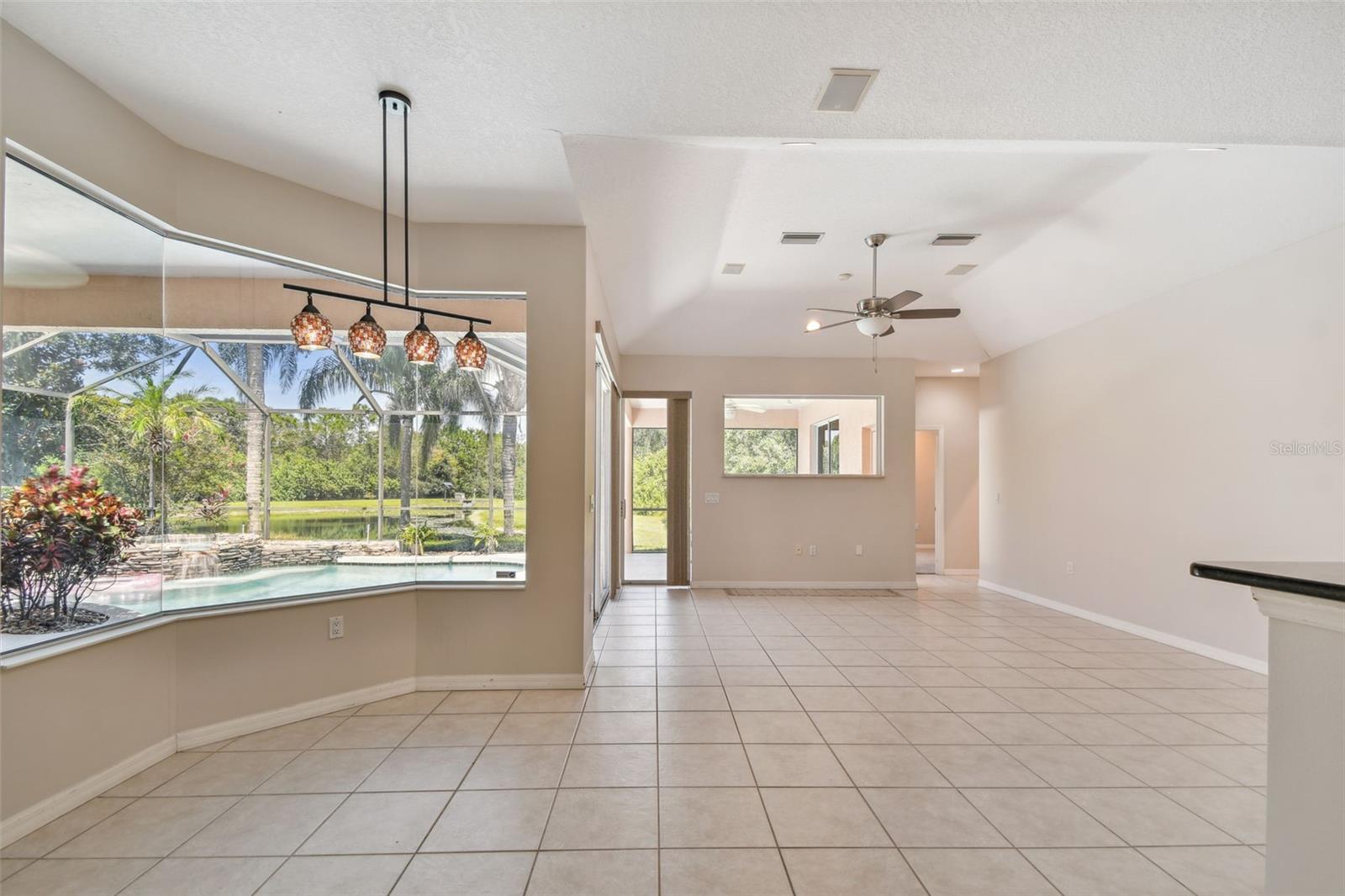 6815 HONEYSUCKLE TRL, LAKEWOOD RANCH, FL, 34202