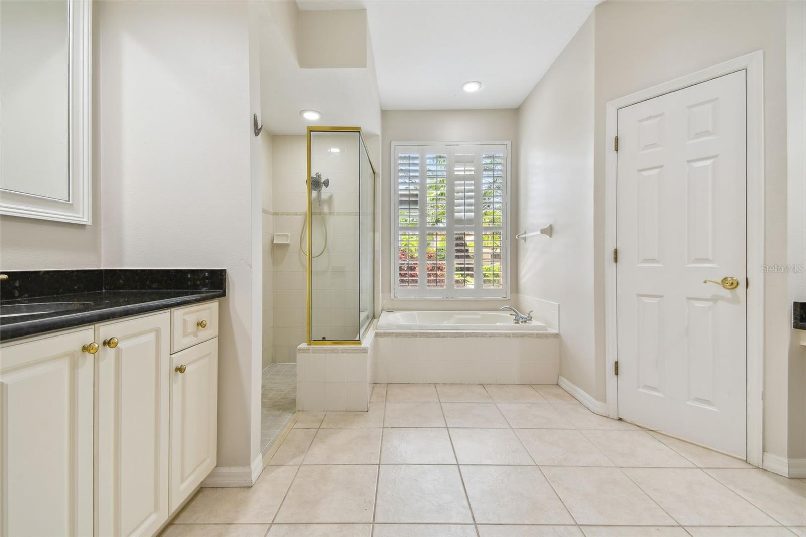 6815 HONEYSUCKLE TRL, LAKEWOOD RANCH, FL, 34202