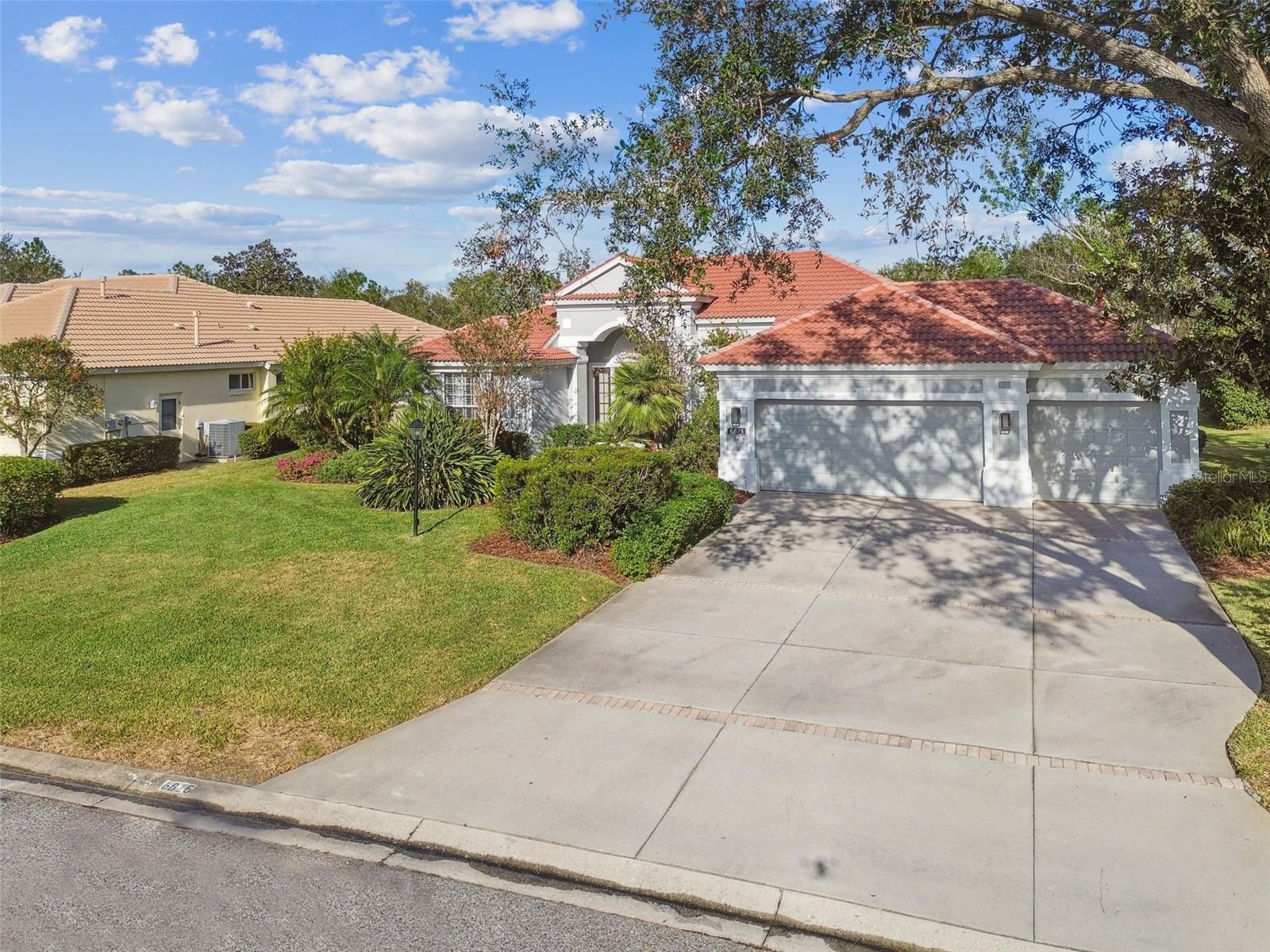 6815 HONEYSUCKLE TRL, LAKEWOOD RANCH, FL, 34202