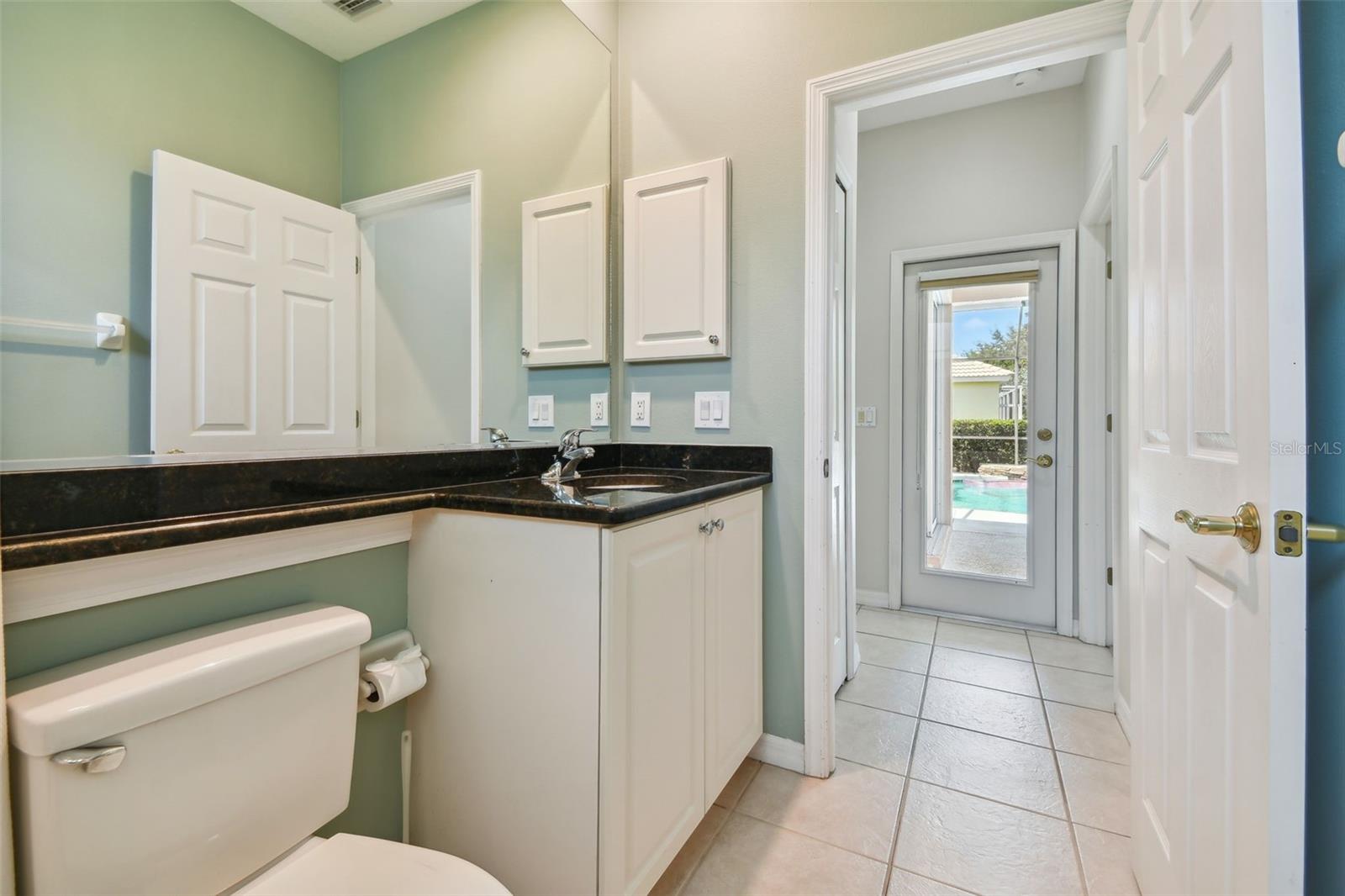 6815 HONEYSUCKLE TRL, LAKEWOOD RANCH, FL, 34202