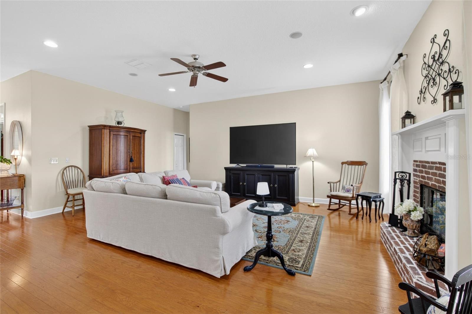 18622 DORMAN RD, LITHIA, FL, 33547