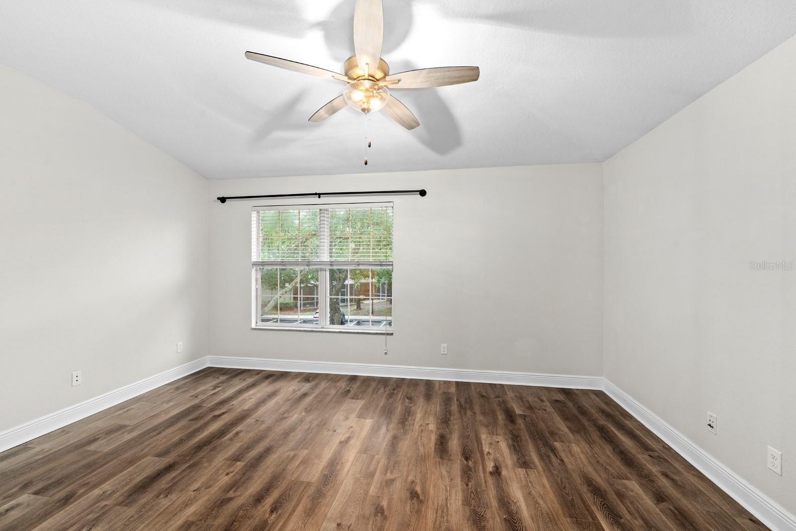 15836 FISHHAWK FALLS DR, LITHIA, FL, 33547
