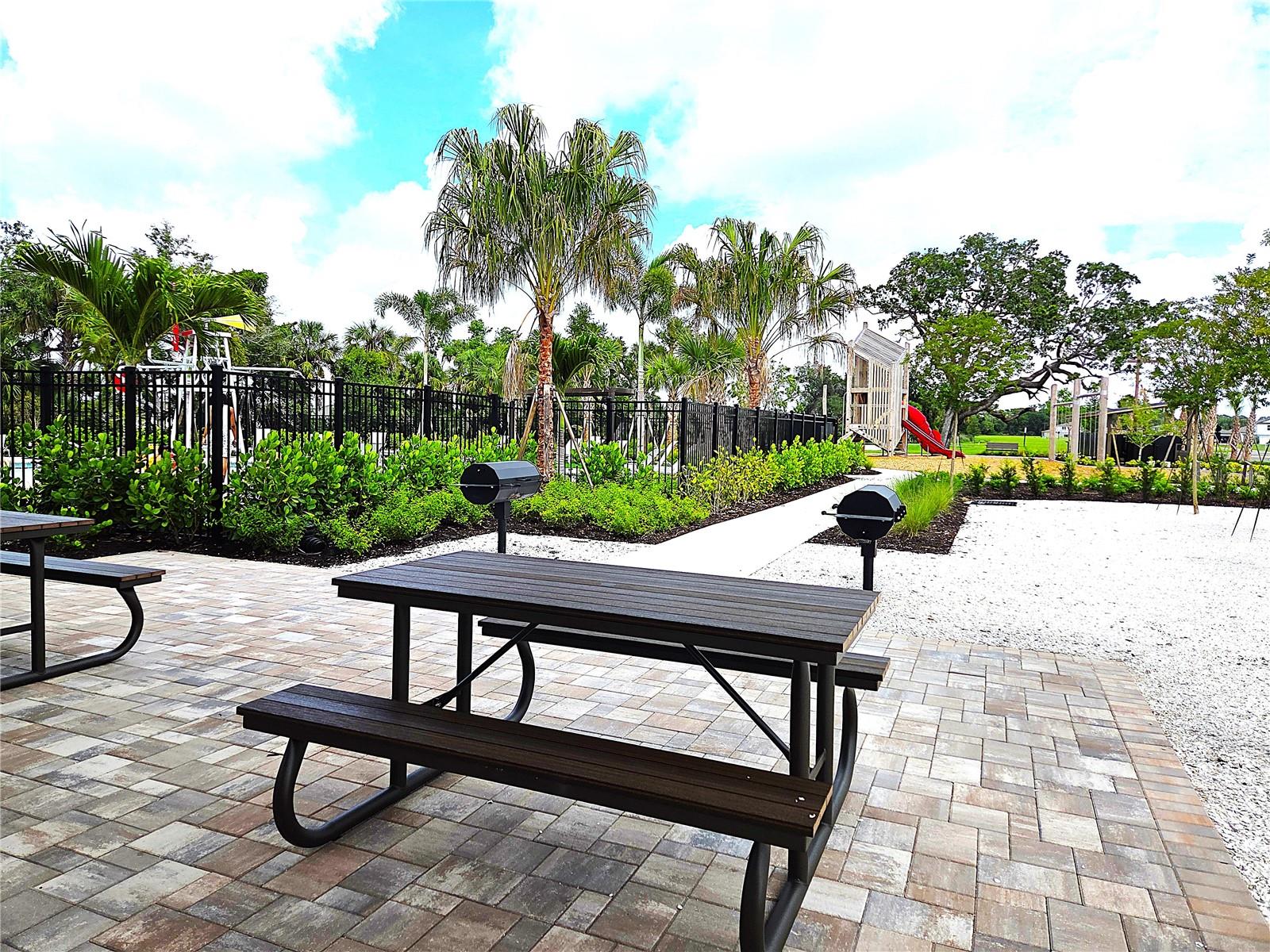 10646 HIDDEN BANKS GLN, PARRISH, FL, 34219