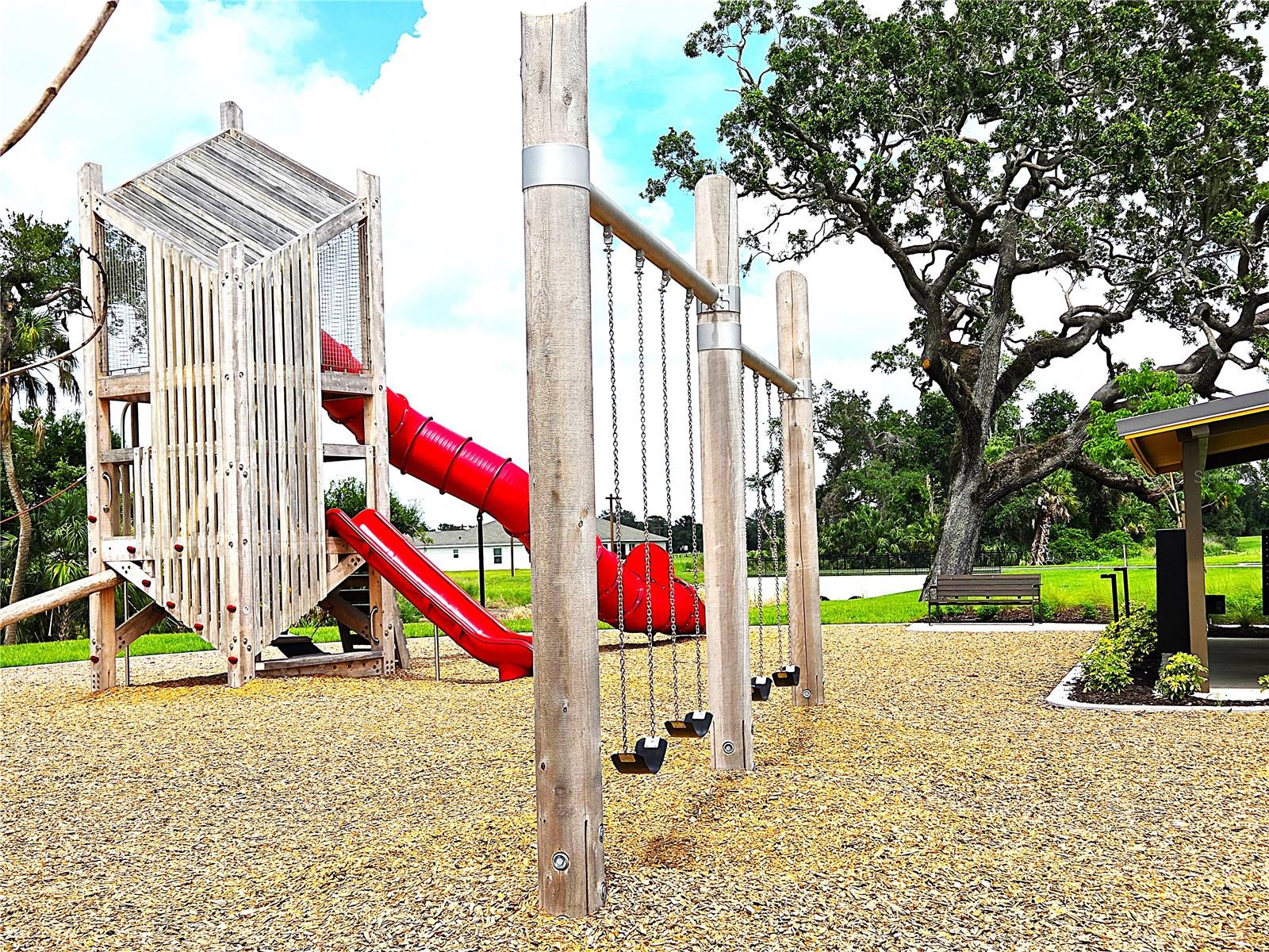 10646 HIDDEN BANKS GLN, PARRISH, FL, 34219
