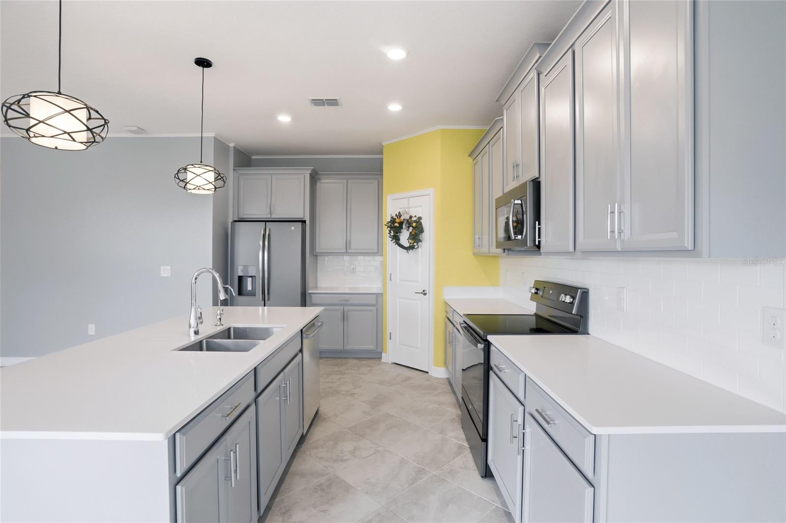 8700 PACIFIC DUNES DR, DAVENPORT, FL, 33896