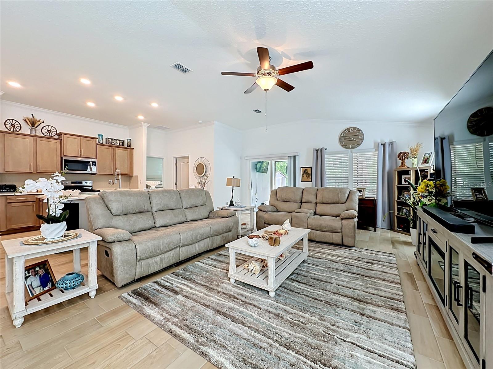 153 GREENWOOD DR, PALM COAST, FL, 32137