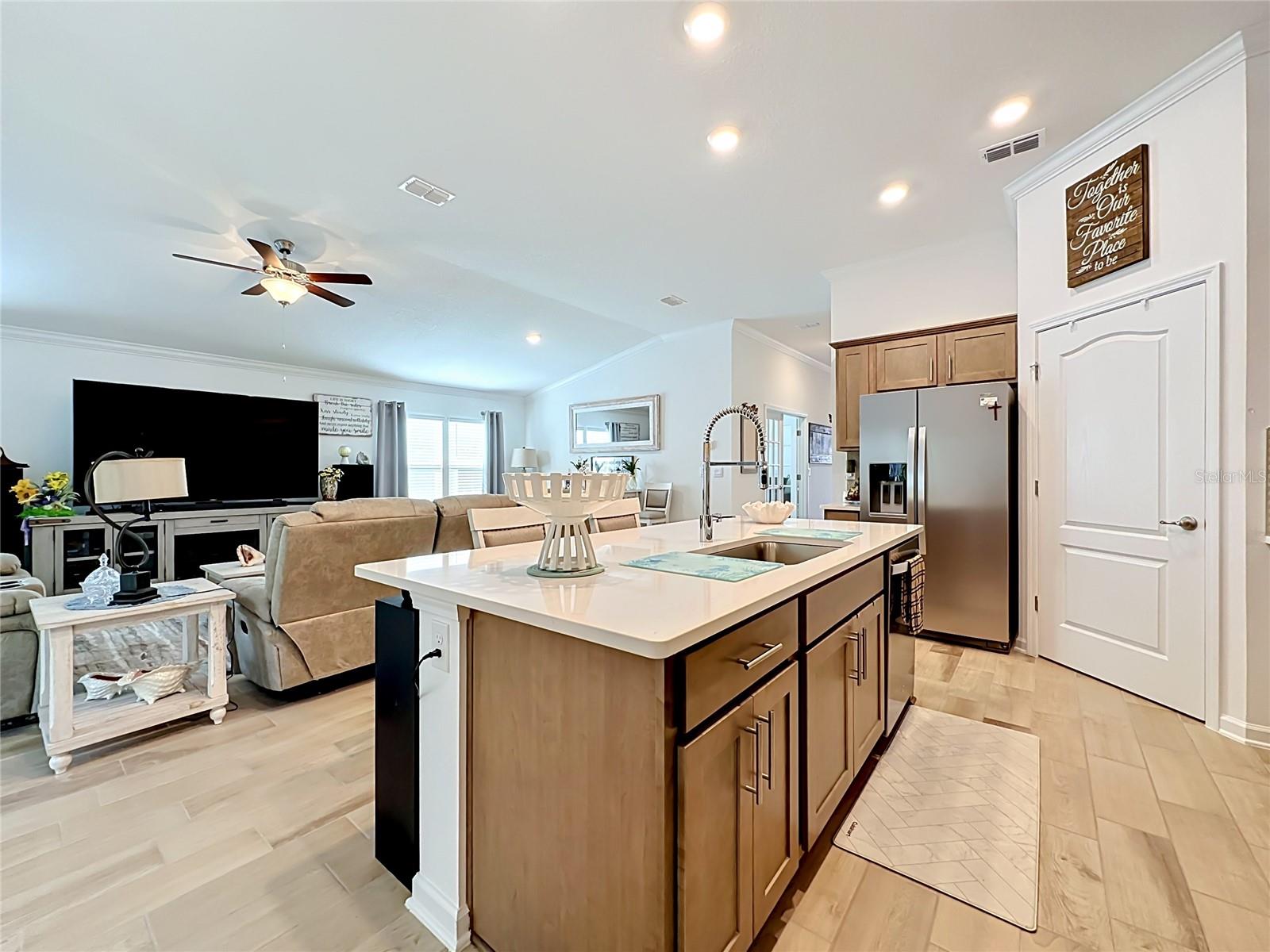 153 GREENWOOD DR, PALM COAST, FL, 32137