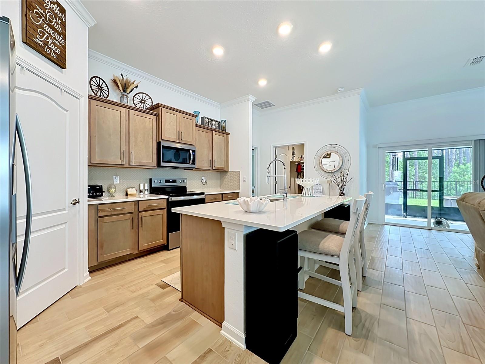 153 GREENWOOD DR, PALM COAST, FL, 32137