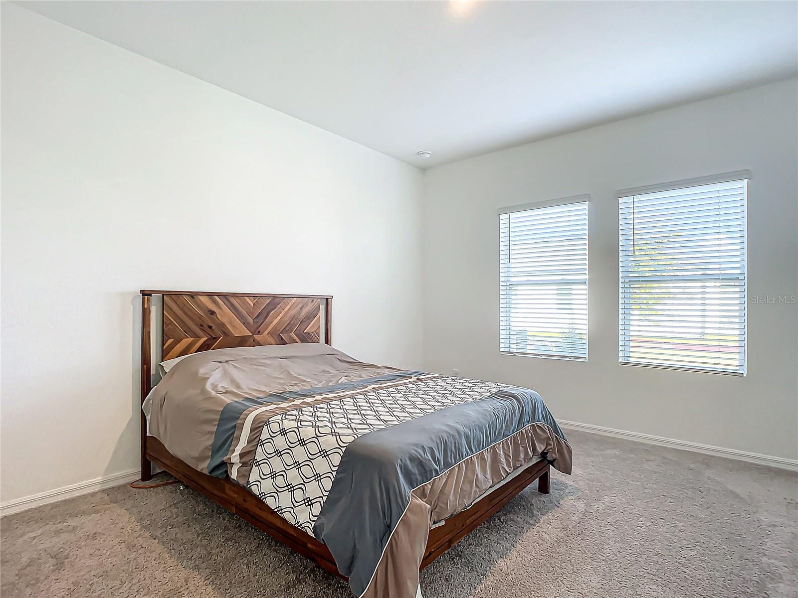 1317 STERLING POINTE DR, DELTONA, FL, 32725