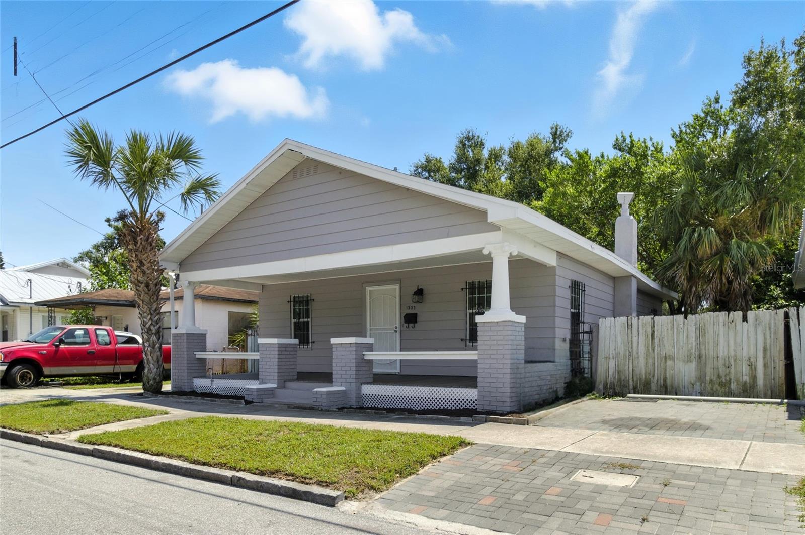 1303 E 26TH AVE, TAMPA, FL, 33605
