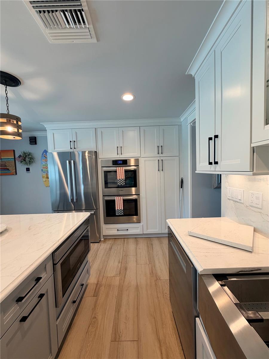 3921 BELLE VISTA DR E, ST PETE BEACH, FL, 33706