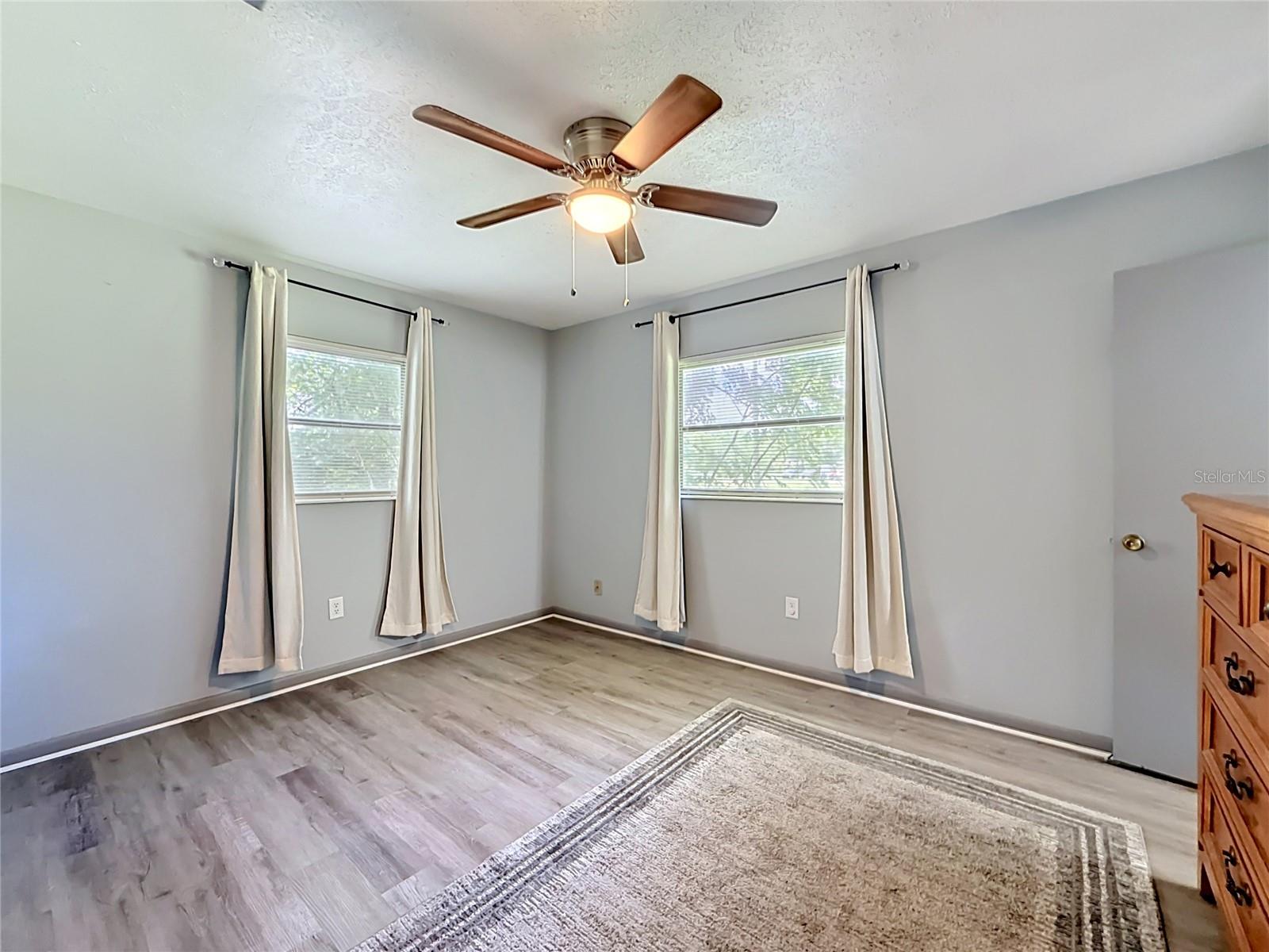 910 NE 45TH ST, OCALA, FL, 34479
