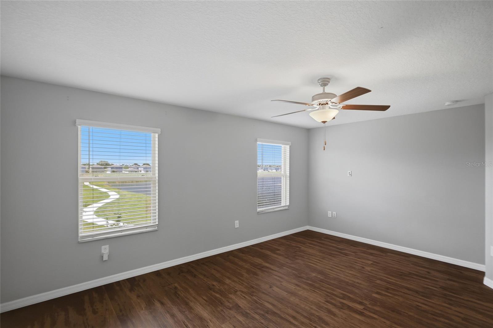 724 ROYAL EMPRESS DR, RUSKIN, FL, 33570
