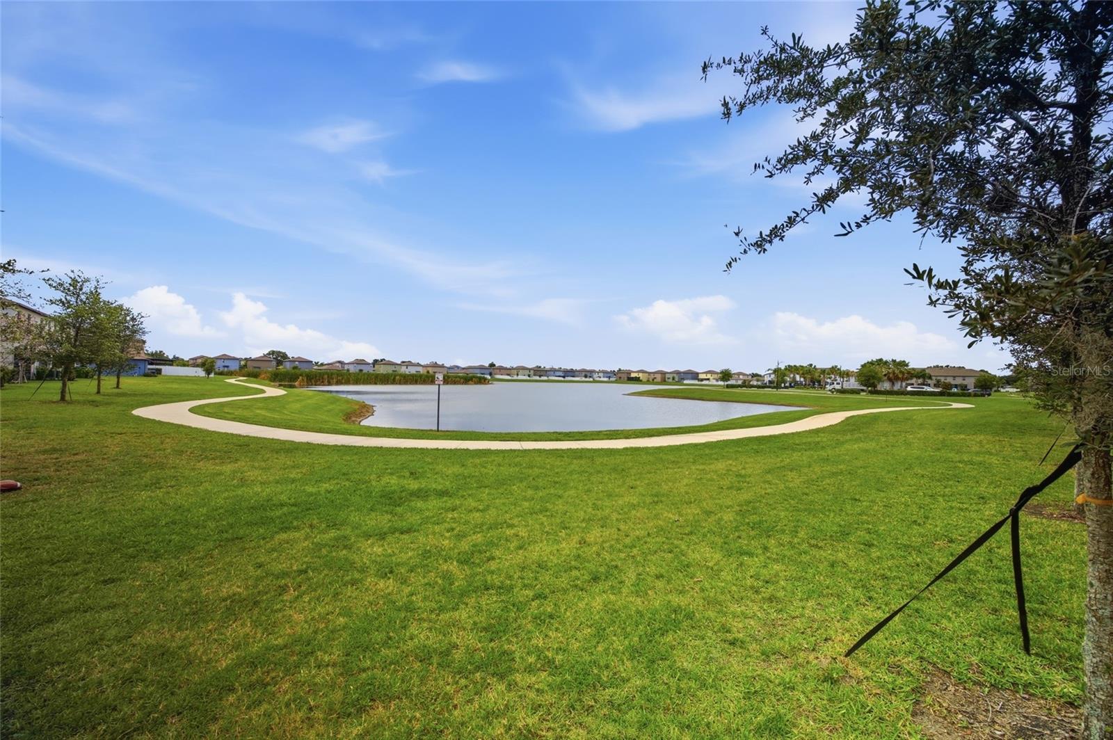724 ROYAL EMPRESS DR, RUSKIN, FL, 33570