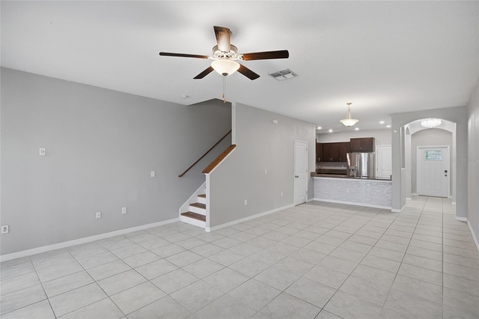 724 ROYAL EMPRESS DR, RUSKIN, FL, 33570