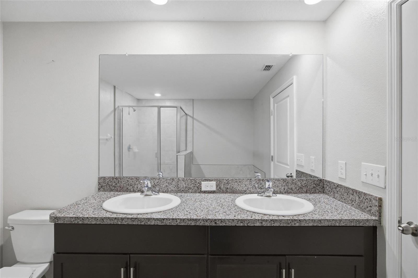 724 ROYAL EMPRESS DR, RUSKIN, FL, 33570