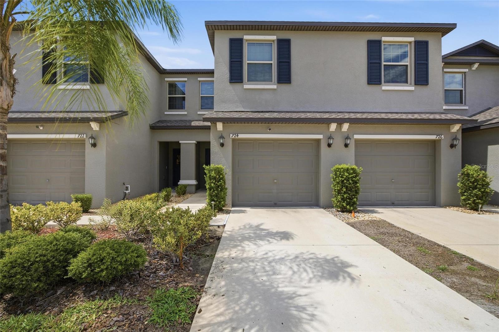 724 ROYAL EMPRESS DR, RUSKIN, FL, 33570