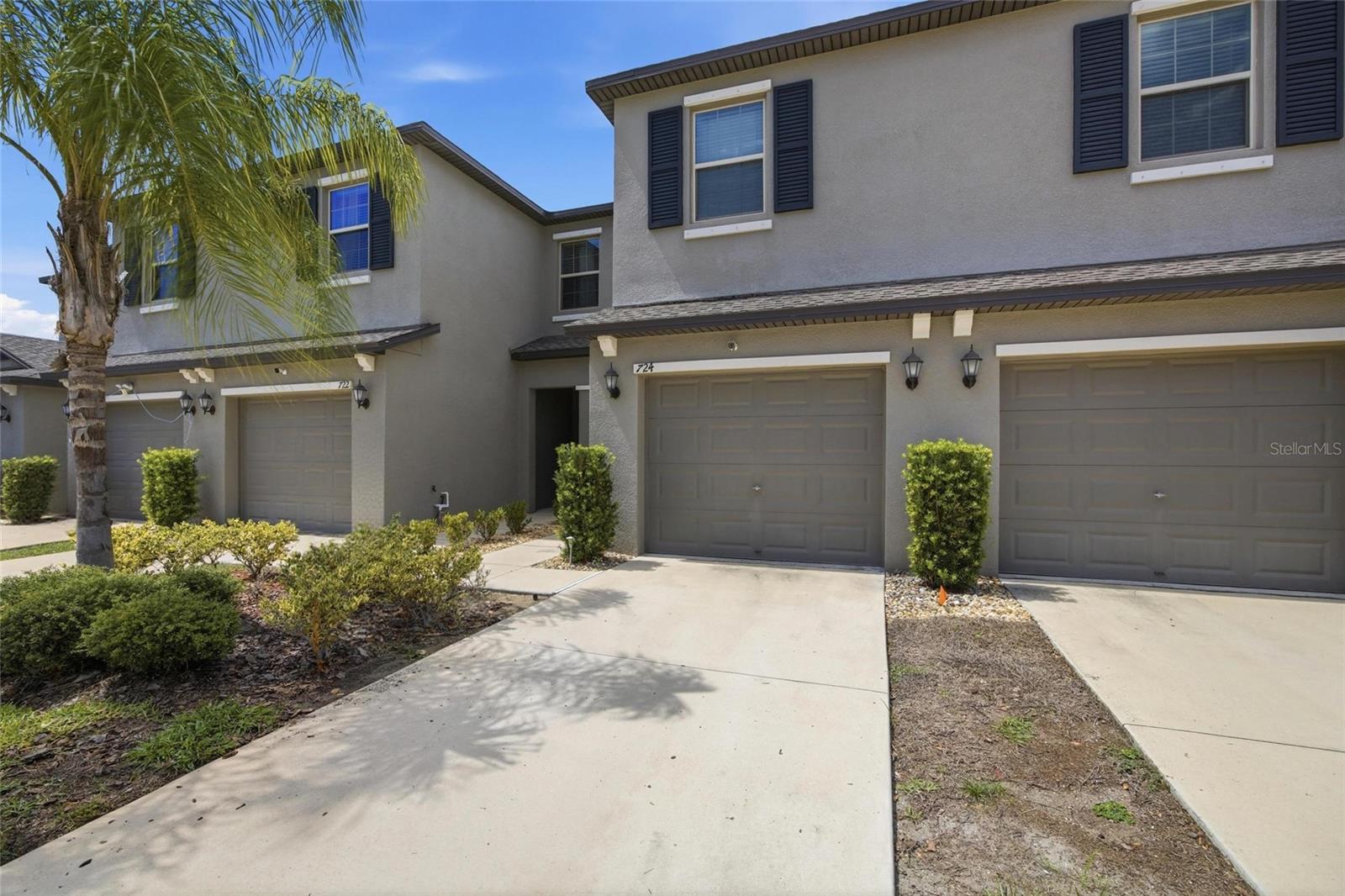 724 ROYAL EMPRESS DR, RUSKIN, FL, 33570