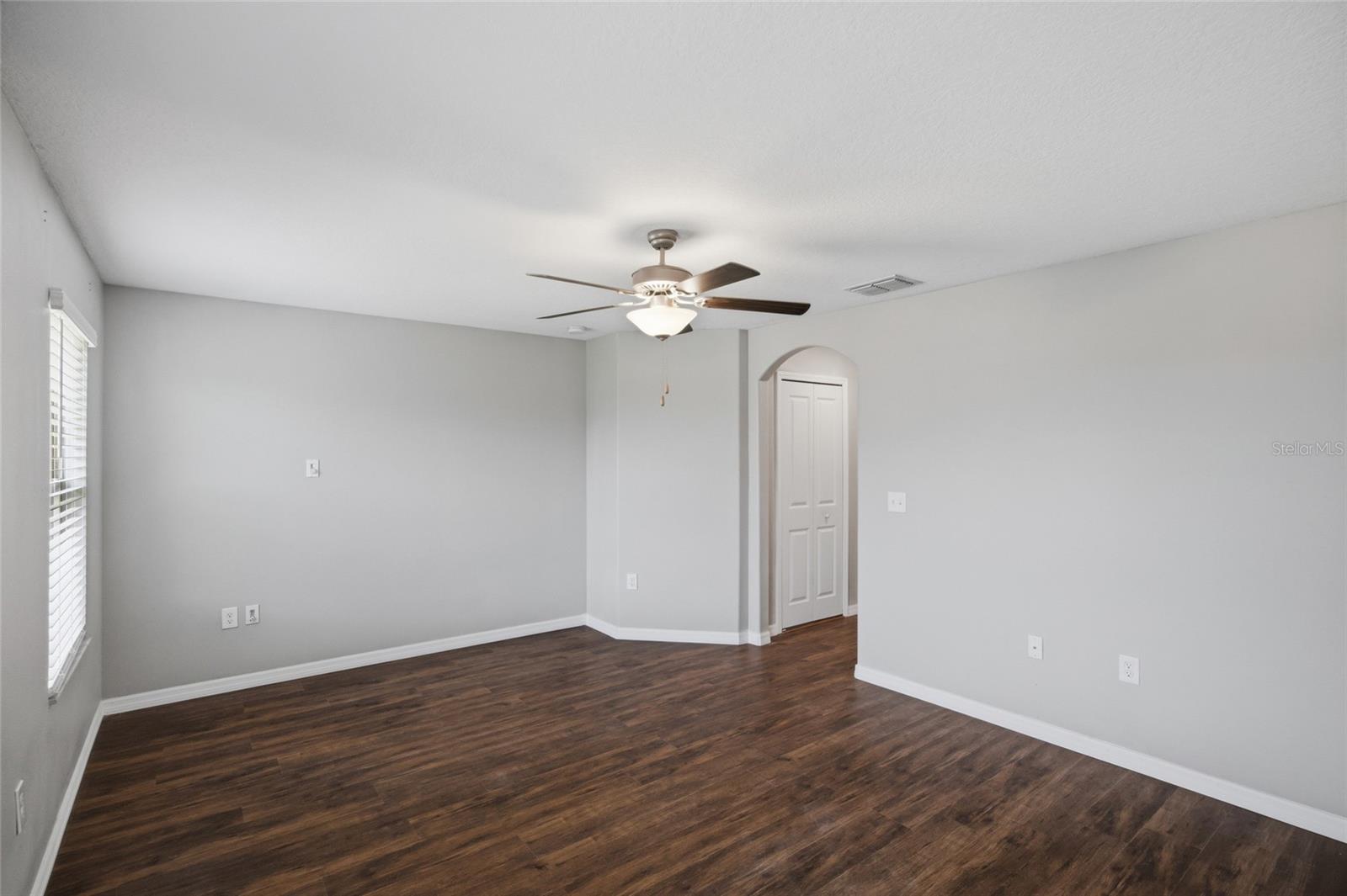 724 ROYAL EMPRESS DR, RUSKIN, FL, 33570