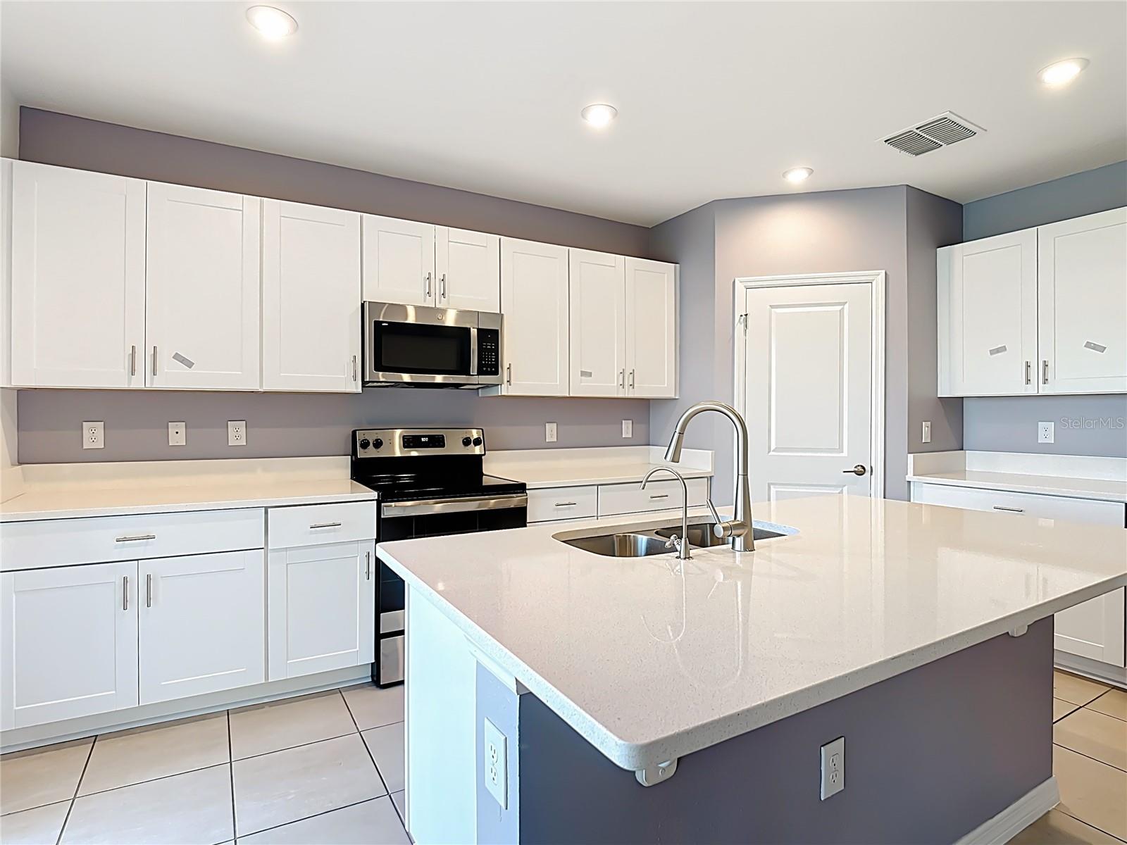 4291 SOUTHERN VISTA LOOP, ST CLOUD, FL, 34772