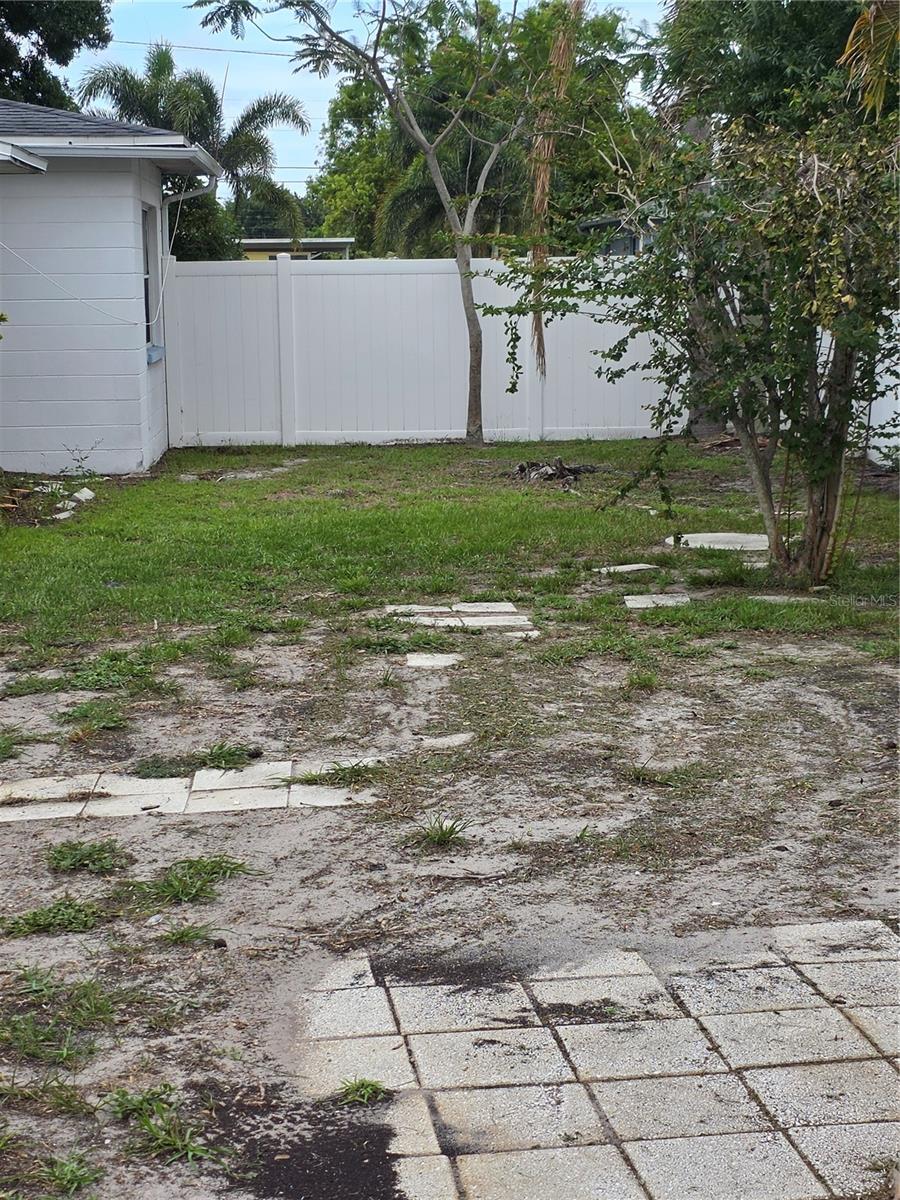 2444 37TH ST N, ST PETERSBURG, FL, 33713