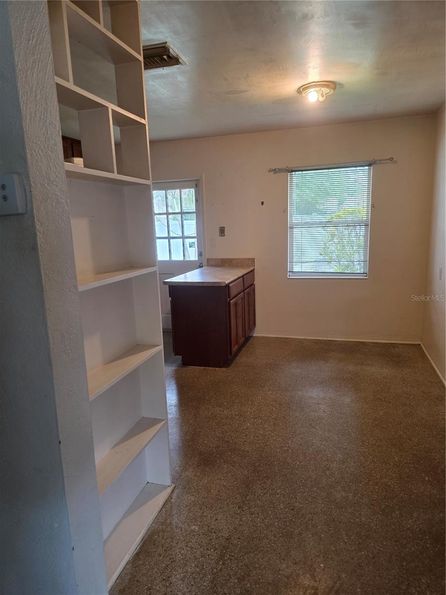 2444 37TH ST N, ST PETERSBURG, FL, 33713