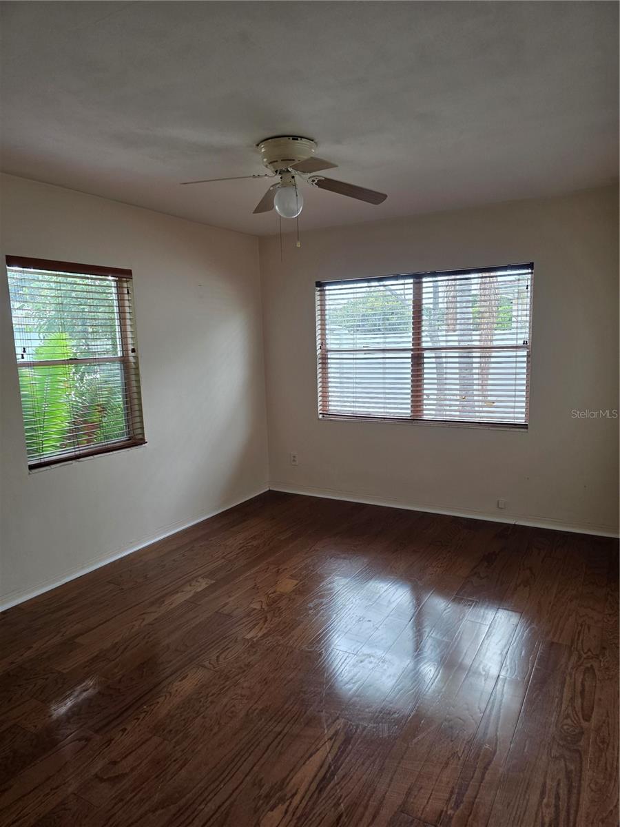 2444 37TH ST N, ST PETERSBURG, FL, 33713