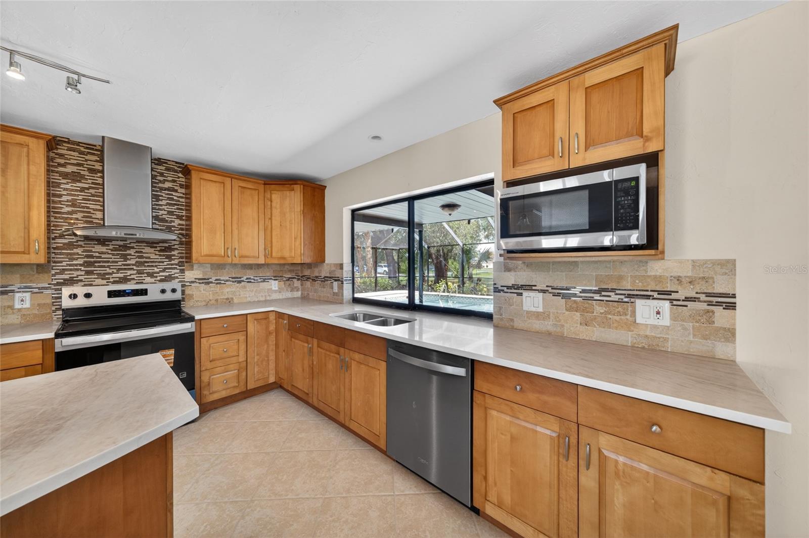 22452 QUASAR BLVD, PORT CHARLOTTE, FL, 33952