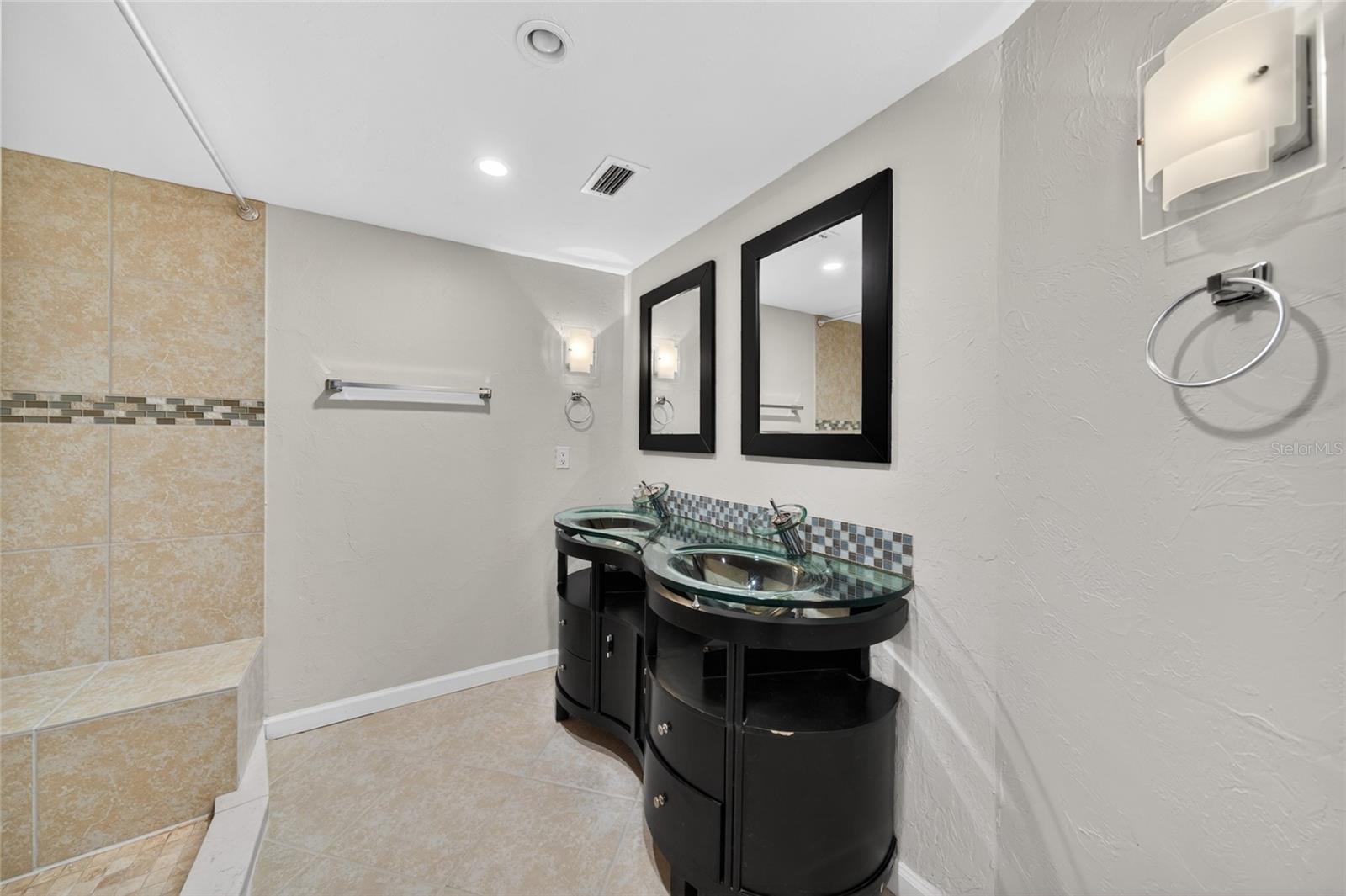 22452 QUASAR BLVD, PORT CHARLOTTE, FL, 33952