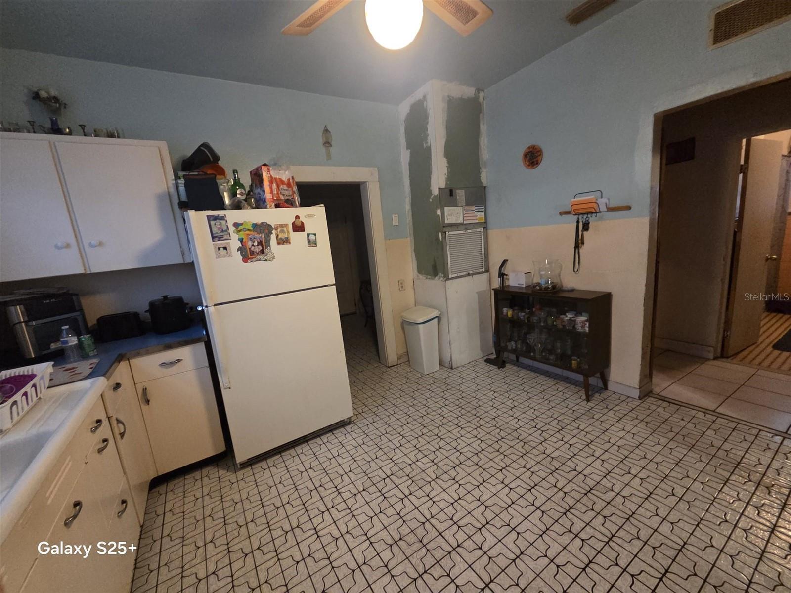 1301 N 26TH AVE, TAMPA, FL, 33605
