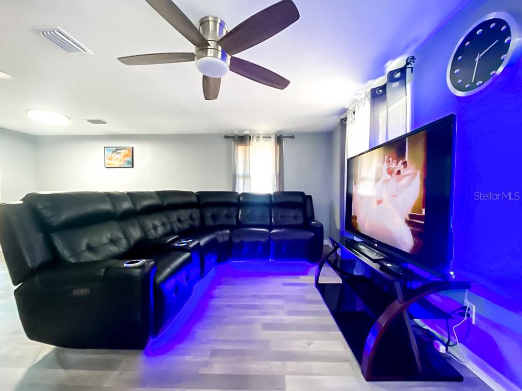 4303 CHESTNUT AVE, SARASOTA, FL, 34234