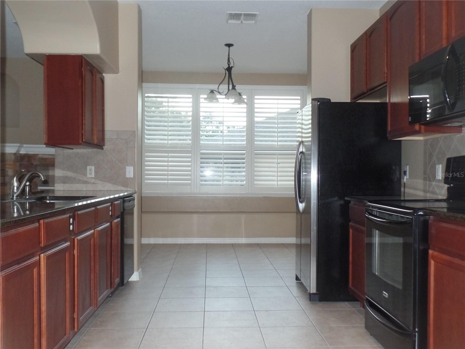 3240 PINEAPPLE ISLE DR, KISSIMMEE, FL, 34746