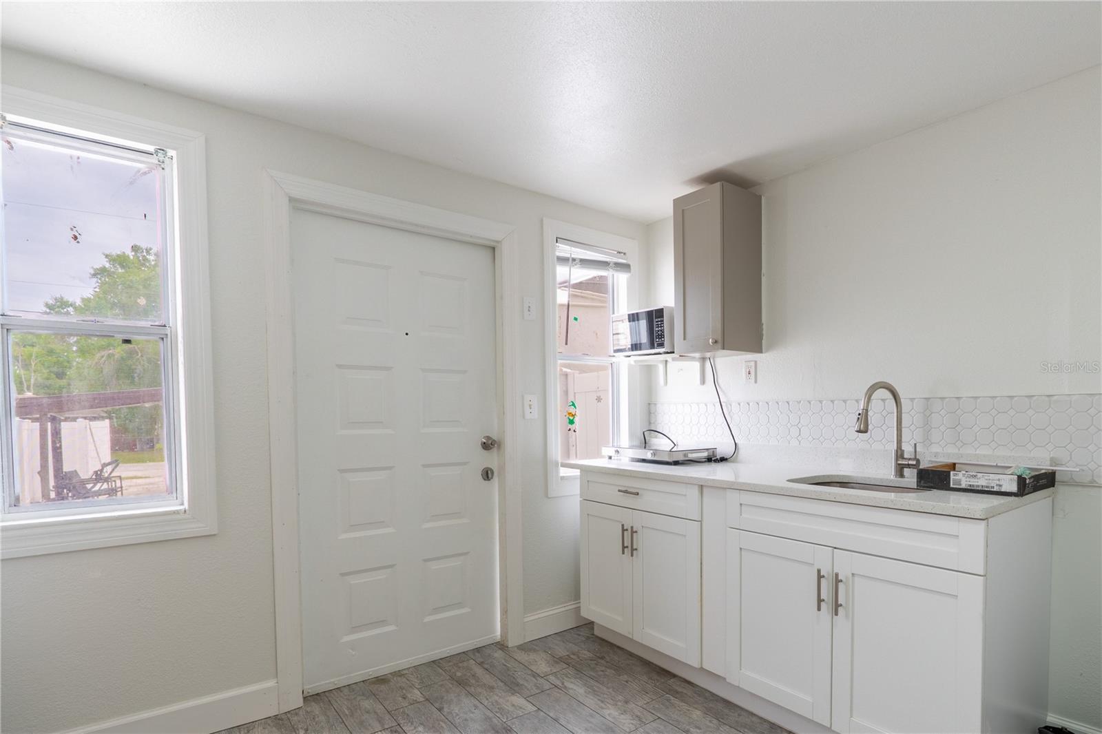 8819 W BROAD ST, TAMPA, FL, 33615