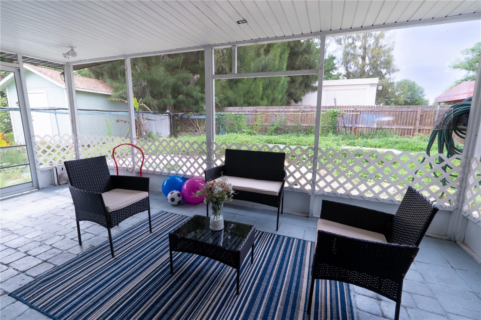 8819 W BROAD ST, TAMPA, FL, 33615