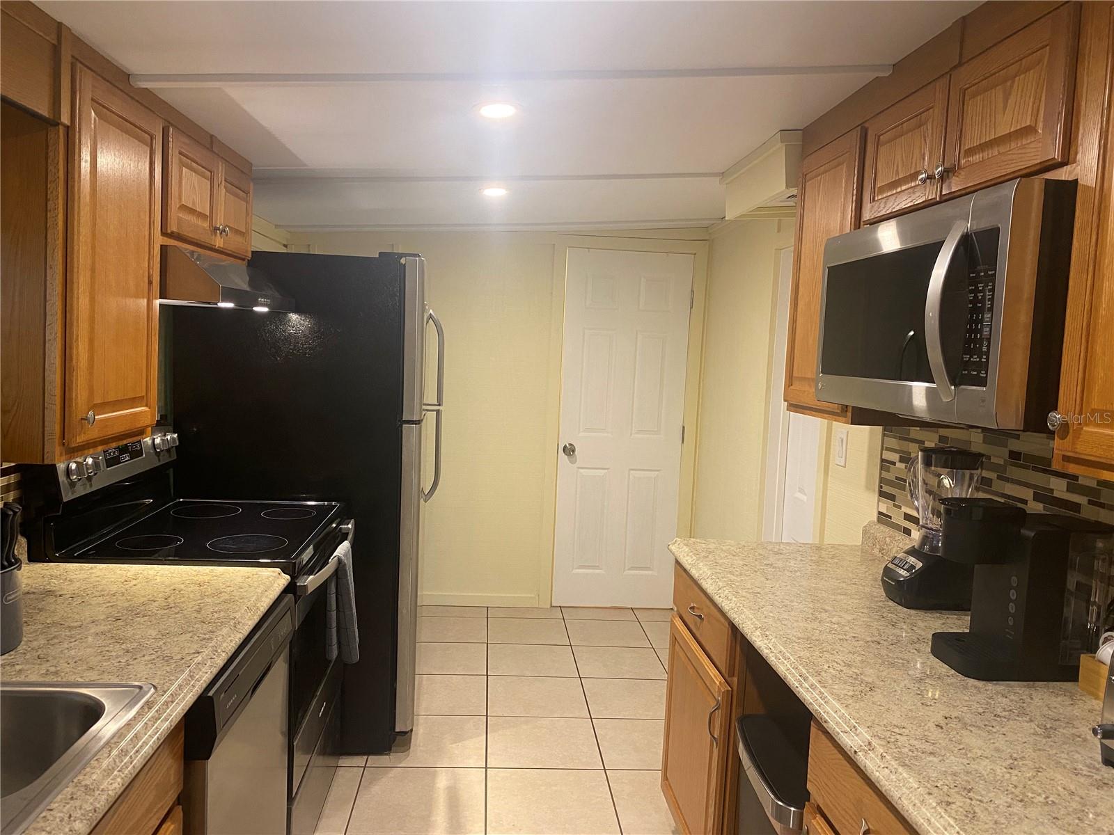 26022 GLASGOW AVE, PUNTA GORDA, FL, 33950