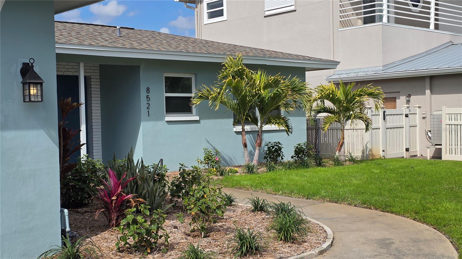 8521 42ND AVE N, ST PETERSBURG, FL, 33709