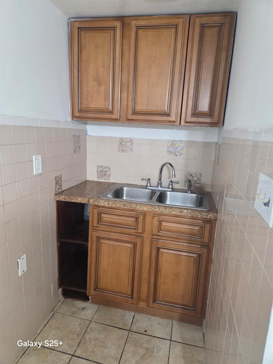 1302 E 26TH AVE, TAMPA, FL, 33605