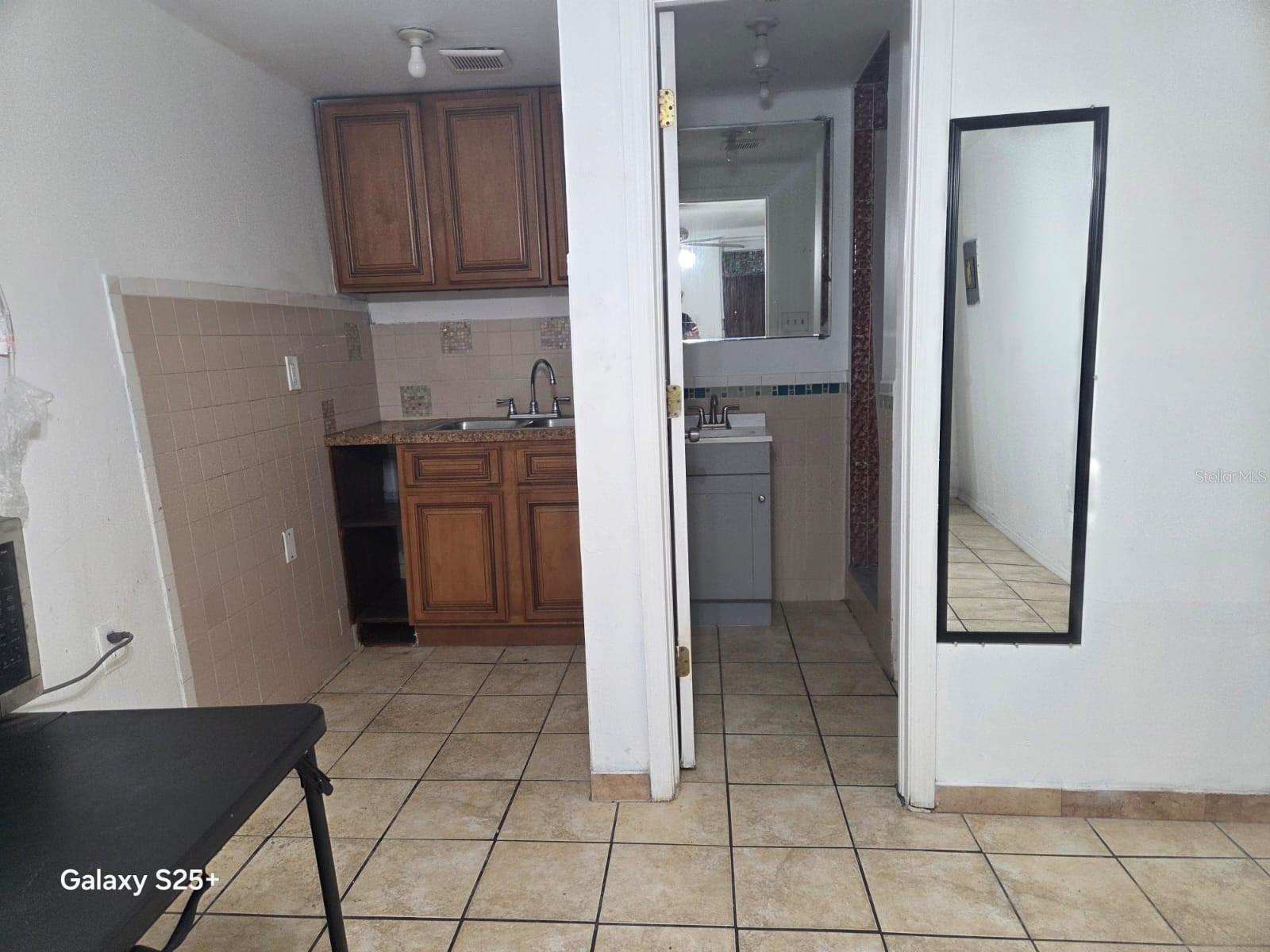 1302 E 26TH AVE, TAMPA, FL, 33605