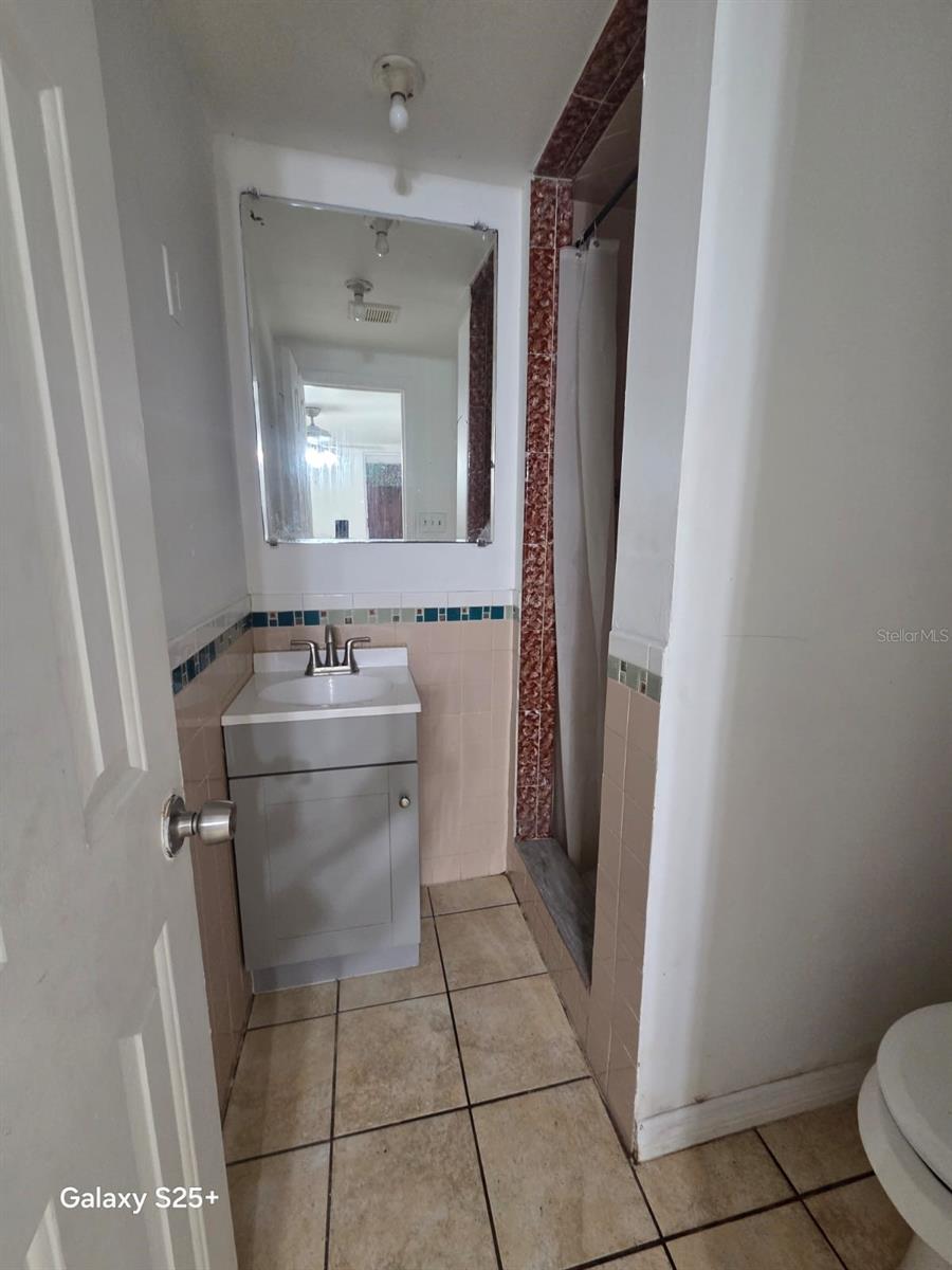 1302 E 26TH AVE, TAMPA, FL, 33605