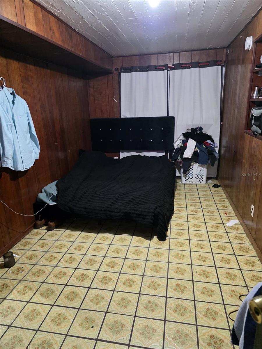 1306 E 26TH AVE #1/2, TAMPA, FL, 33605