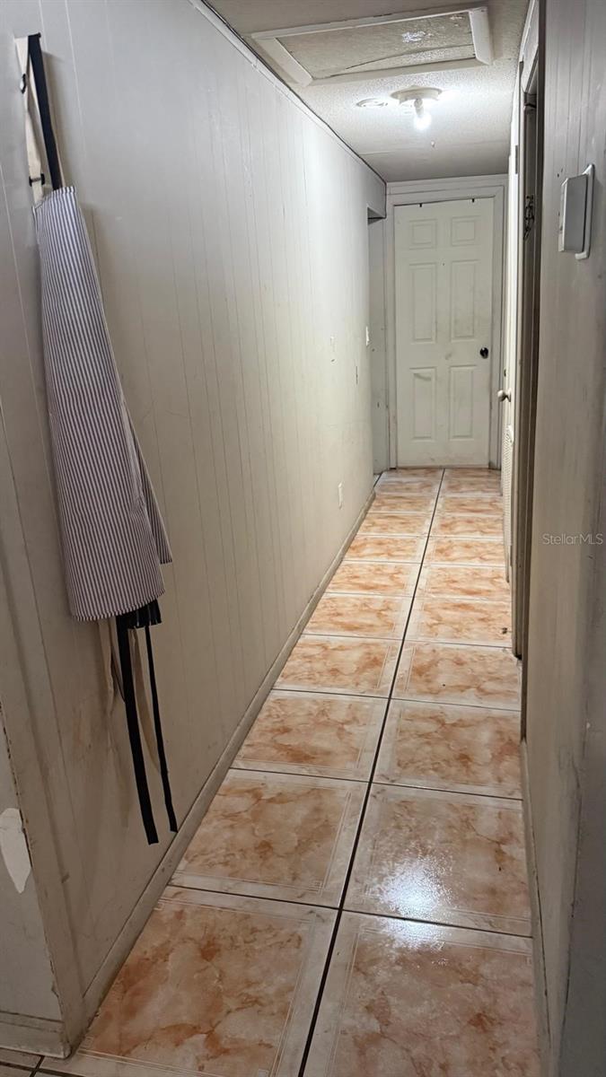 1221 E 28TH AVE, TAMPA, FL, 33605