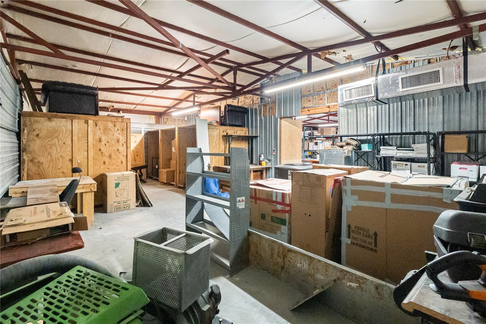15617 OLD US HIGHWAY 441, TAVARES, FL, 32778