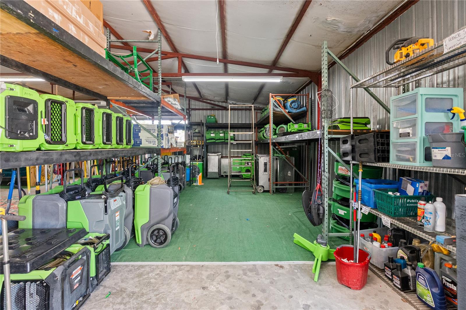 15617 OLD US HIGHWAY 441, TAVARES, FL, 32778