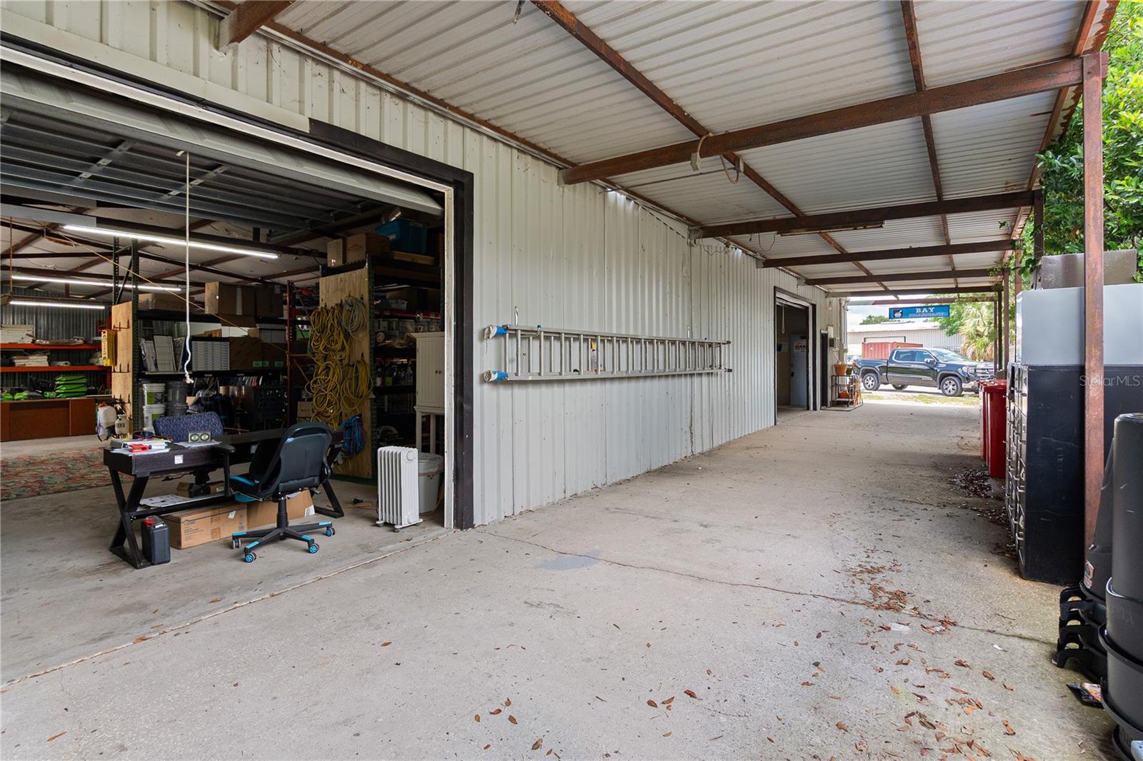 15617 OLD US HIGHWAY 441, TAVARES, FL, 32778